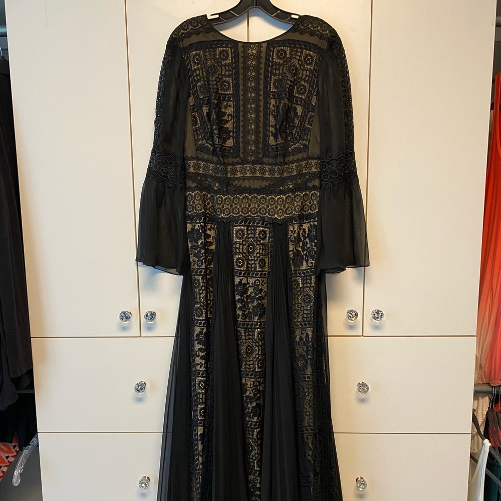 Tadashi shoji dress